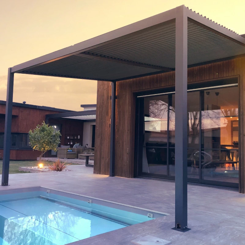 Pergola Bioclimatique En Aluminium Avec Lames Orientables Grises Anthracite TRAMONTO - DCB Garden 5 Pergola Bioclimatique En Aluminium Avec Lames Orientables Grises Anthracite TRAMONTO - DCB Garden â Image 3